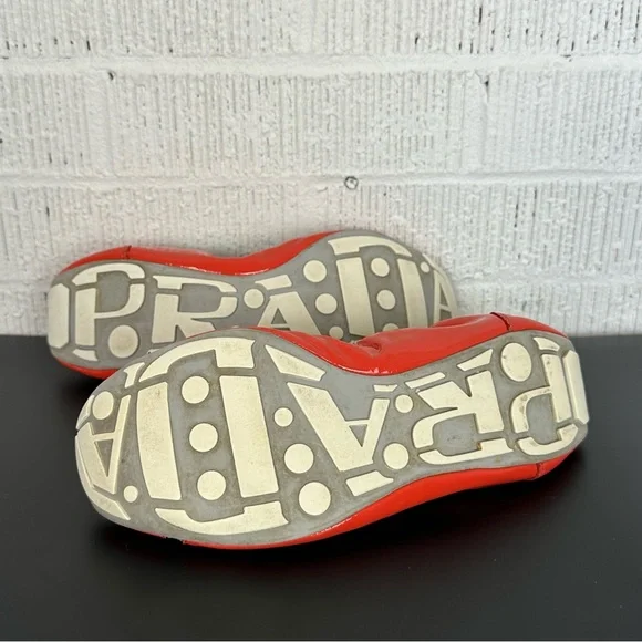 Prada Buffalo Lux Orange Silver Patent Leather Scrunch Ballet Flats Size 36 - Picture 7 of 16